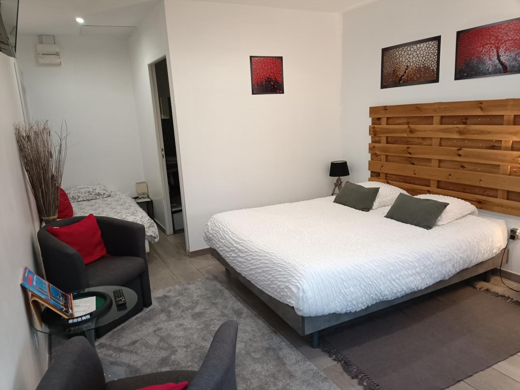 Chambre D'Hotes Les Macarons De Tata Sainte-Eulalie  Zewnętrze zdjęcie